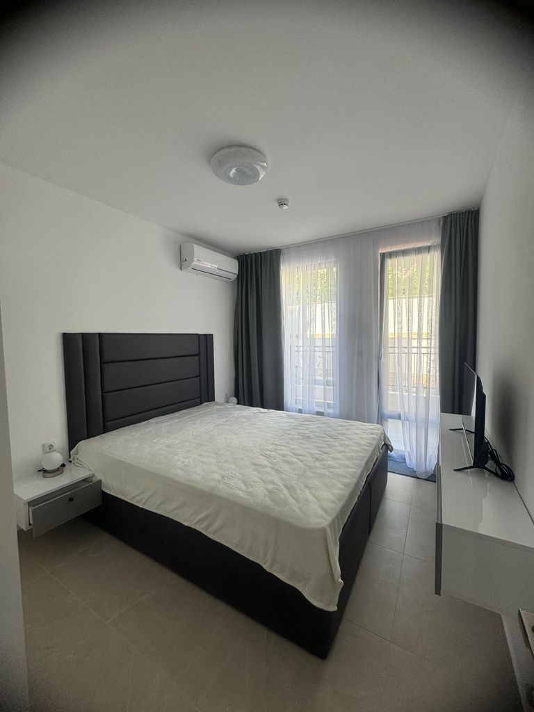 Дава се под наем Двустаен апартамент в Несебър - 50 кв.м за 500 € - Снимка #5