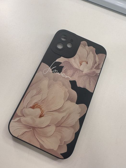 Телефон Iphone 11 64gb