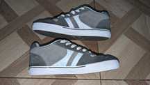 Vand incaltaminte sport diverse modele
