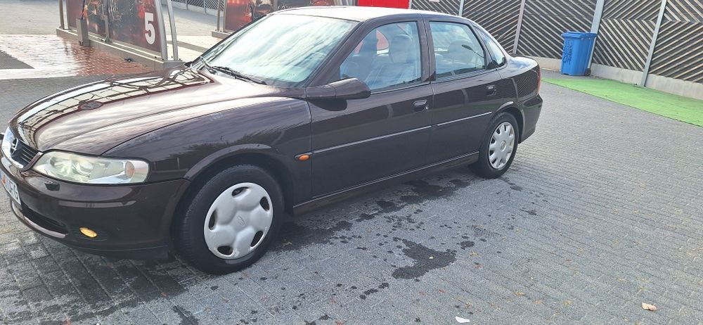 mercedes  c200 cu gpl si vectra b