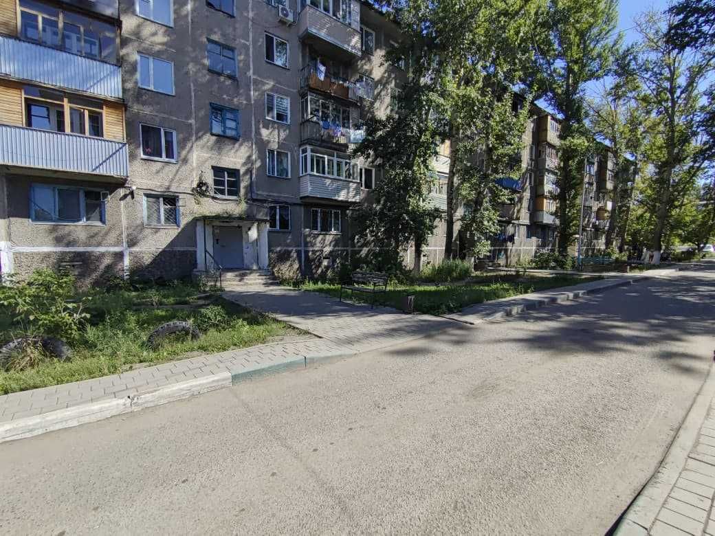 Светлая и теплая 2-комнатная 47м², Майкудук 12 мкр-он дом 17 (Горняк)