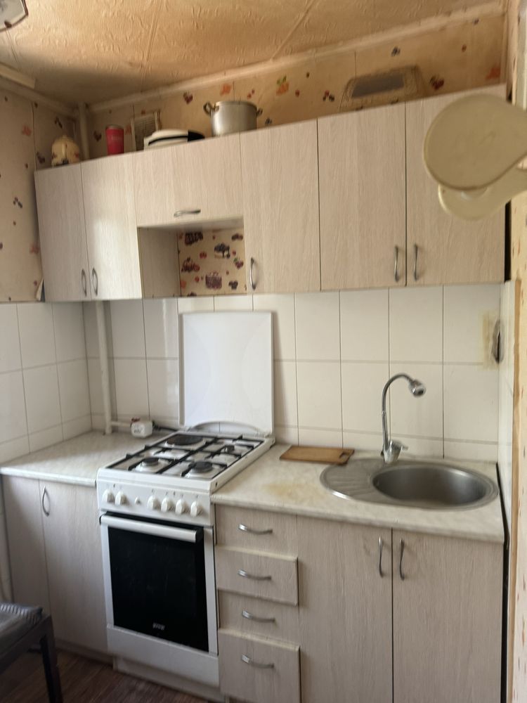 Продам кухню БУ в хорошем состоянии