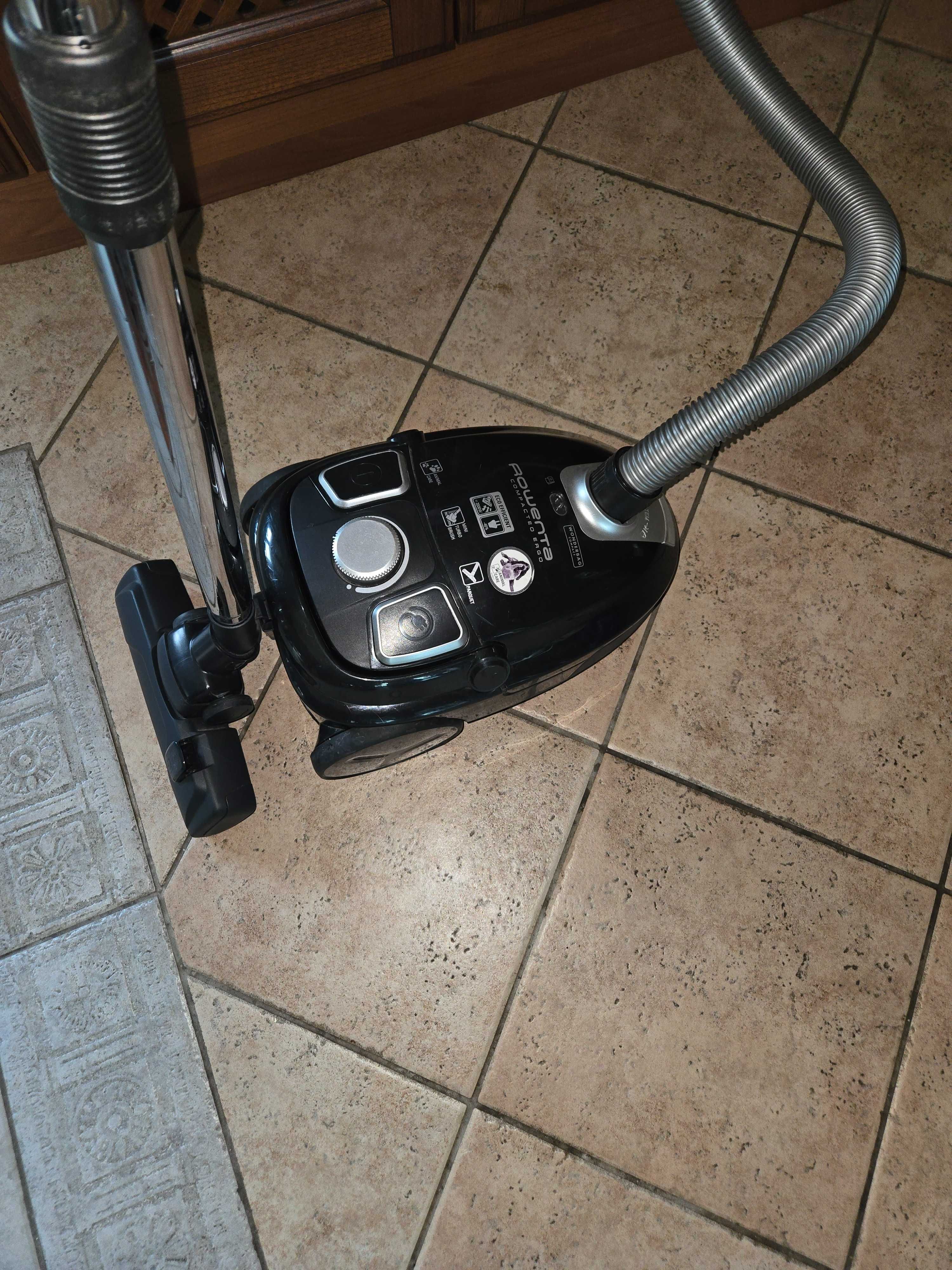 Прахосмукачка Rowenta compacted Ergo
