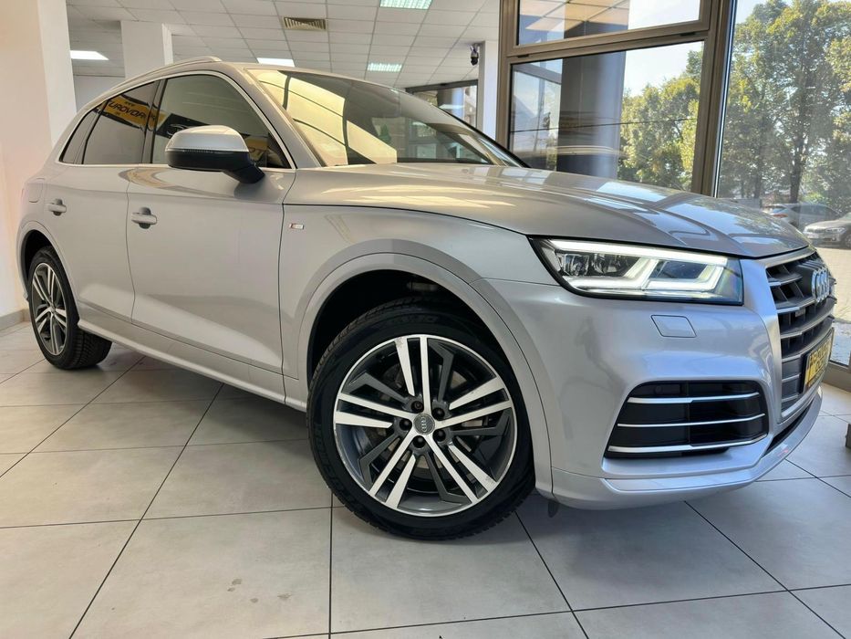 Audi Q5 S -line 4x4 Panoramic 2.0Tdi Automat