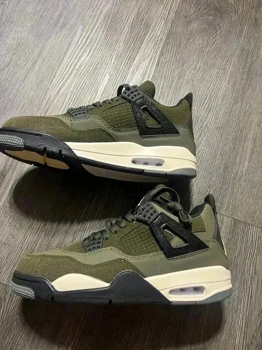 Nike Air Jordan 4 43 noi/new