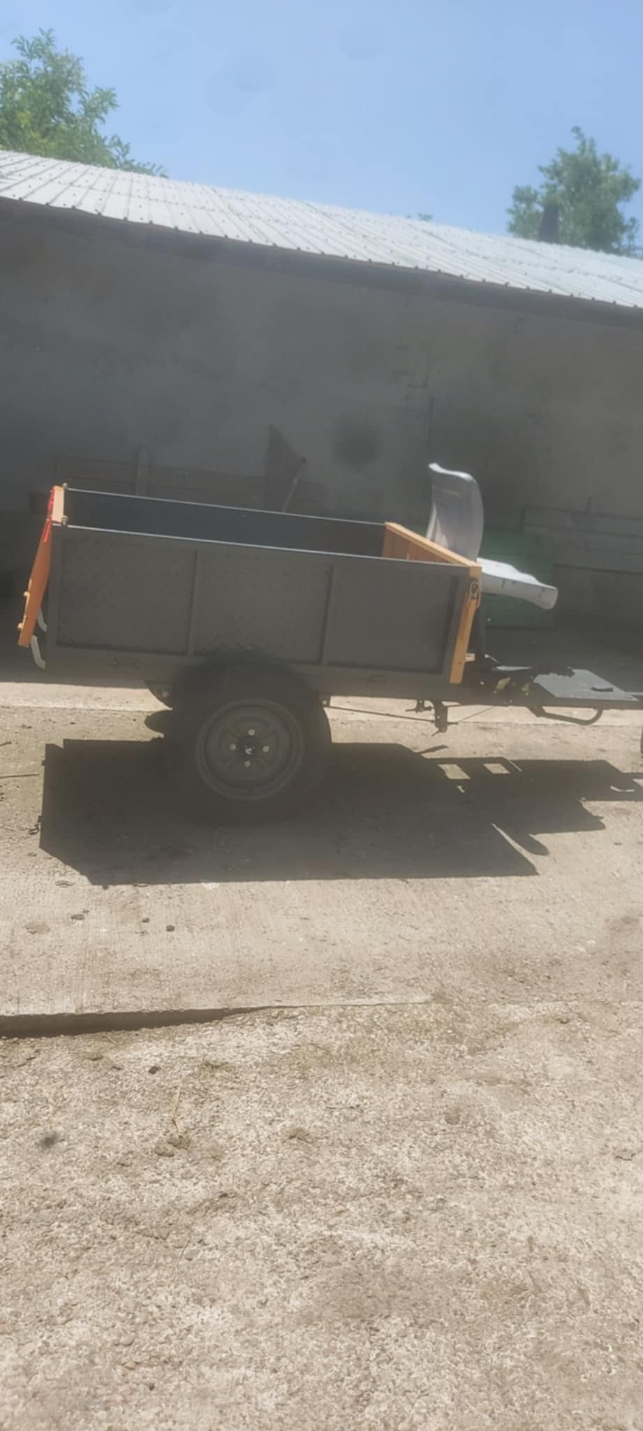 Remorcă moto sapă