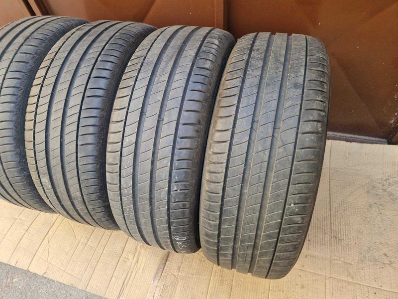 4 Michelin R18 225/50
летни гуми 
DOT4619
