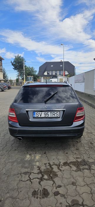 Mercedes-Benz C-Class 2010 4MATIC – Diesel 2.2 – Stare  bună