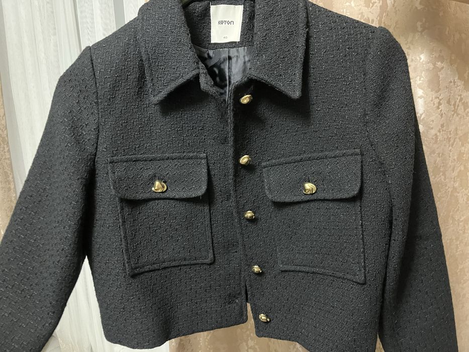 Твидовый пиджак (чёрного цвета)