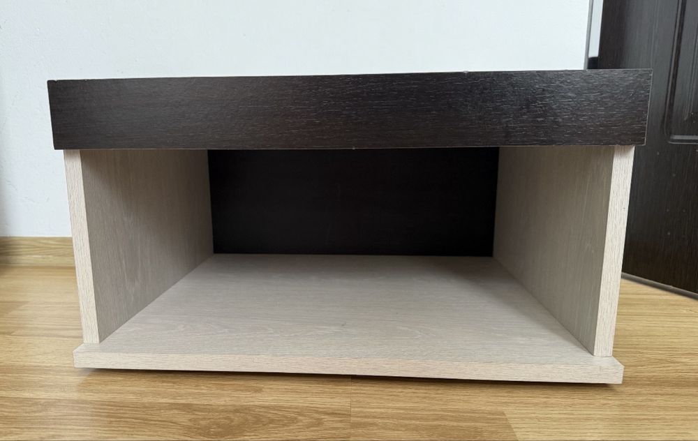 Pat cu saltea si noptiere