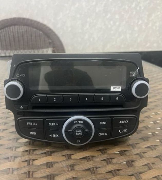 Продается новый магнитола