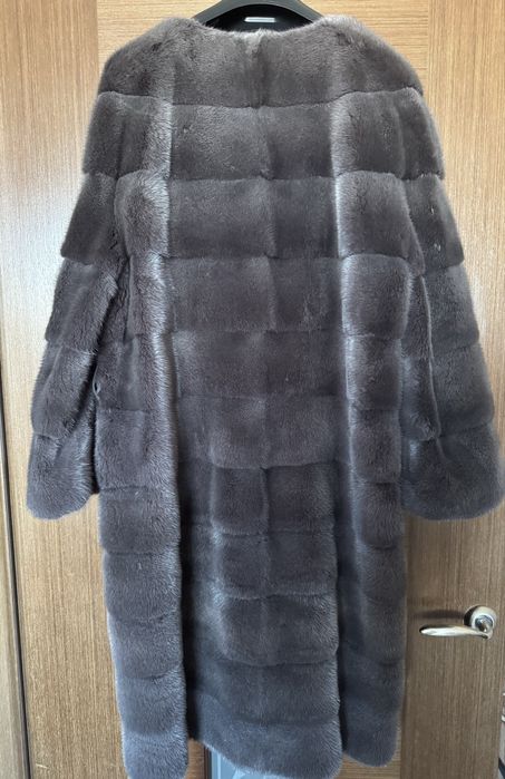 Продаю норковую шубу