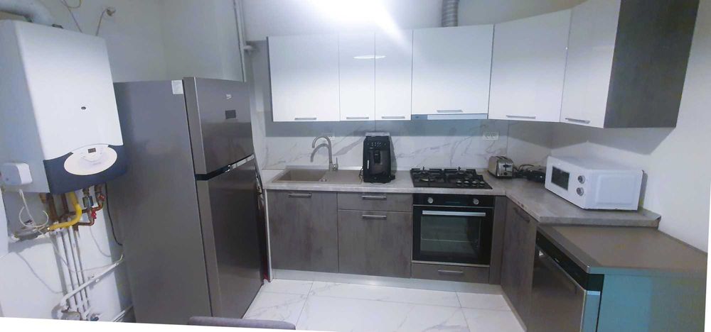 Proprietar 4 camere DECOMANDATE, LUX - prima inchiriere - Iulius MALL