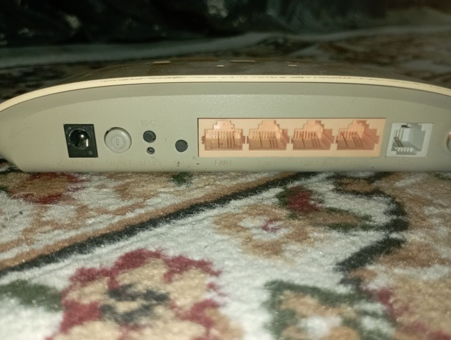 Продам роутер Срочно TP-LINK