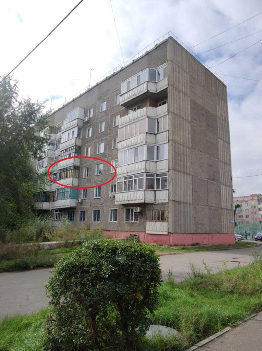 Продам 2х комнатную квартиру в 4м мкр