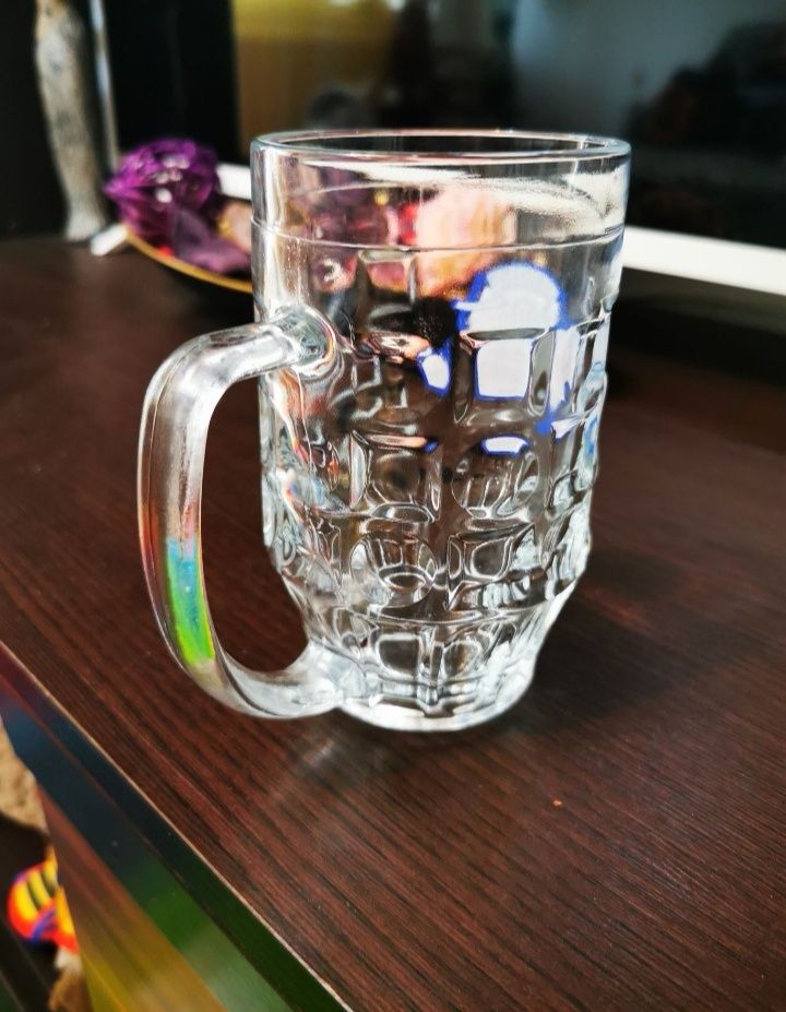 Halbă Peroni deosebita