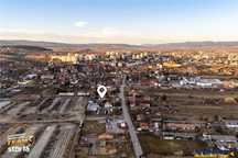 FILM! Spatiu comercial adaptabil:hala+ cladire birouri+3.272 mp teren,