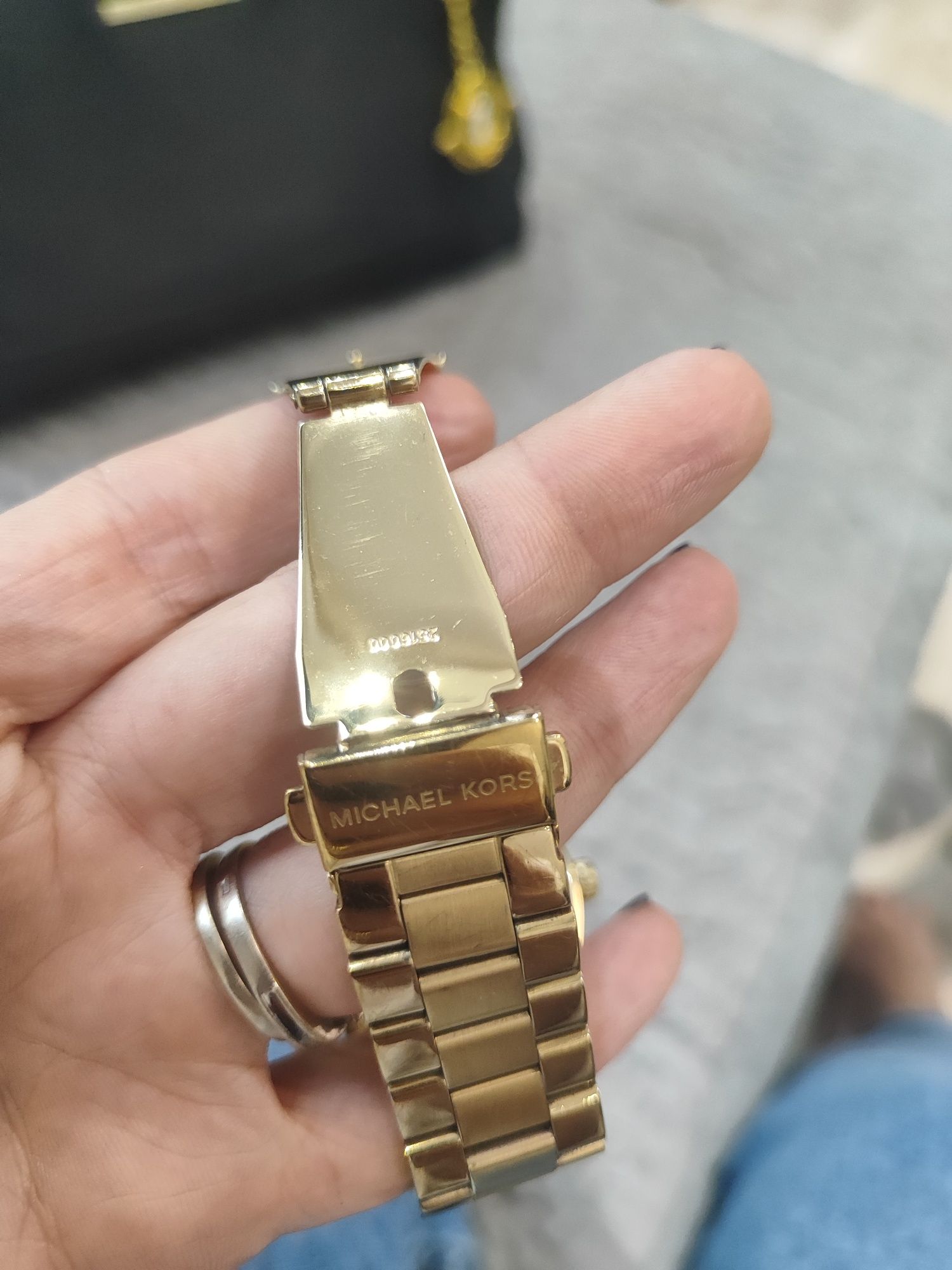 Часы Michael Kors