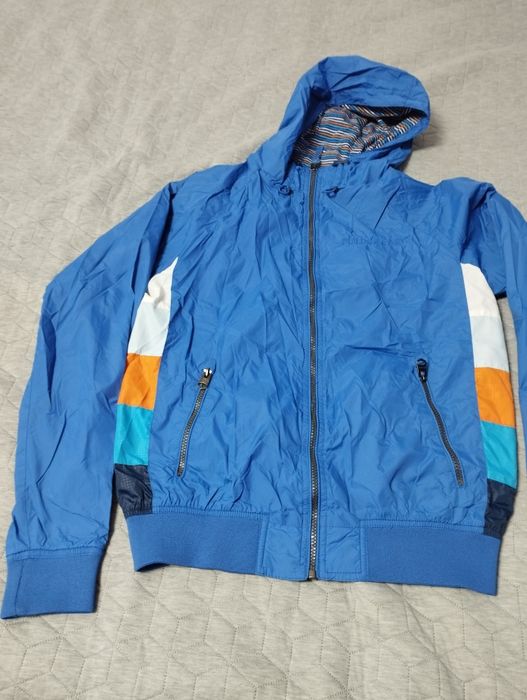 Geaca subțire intermediara