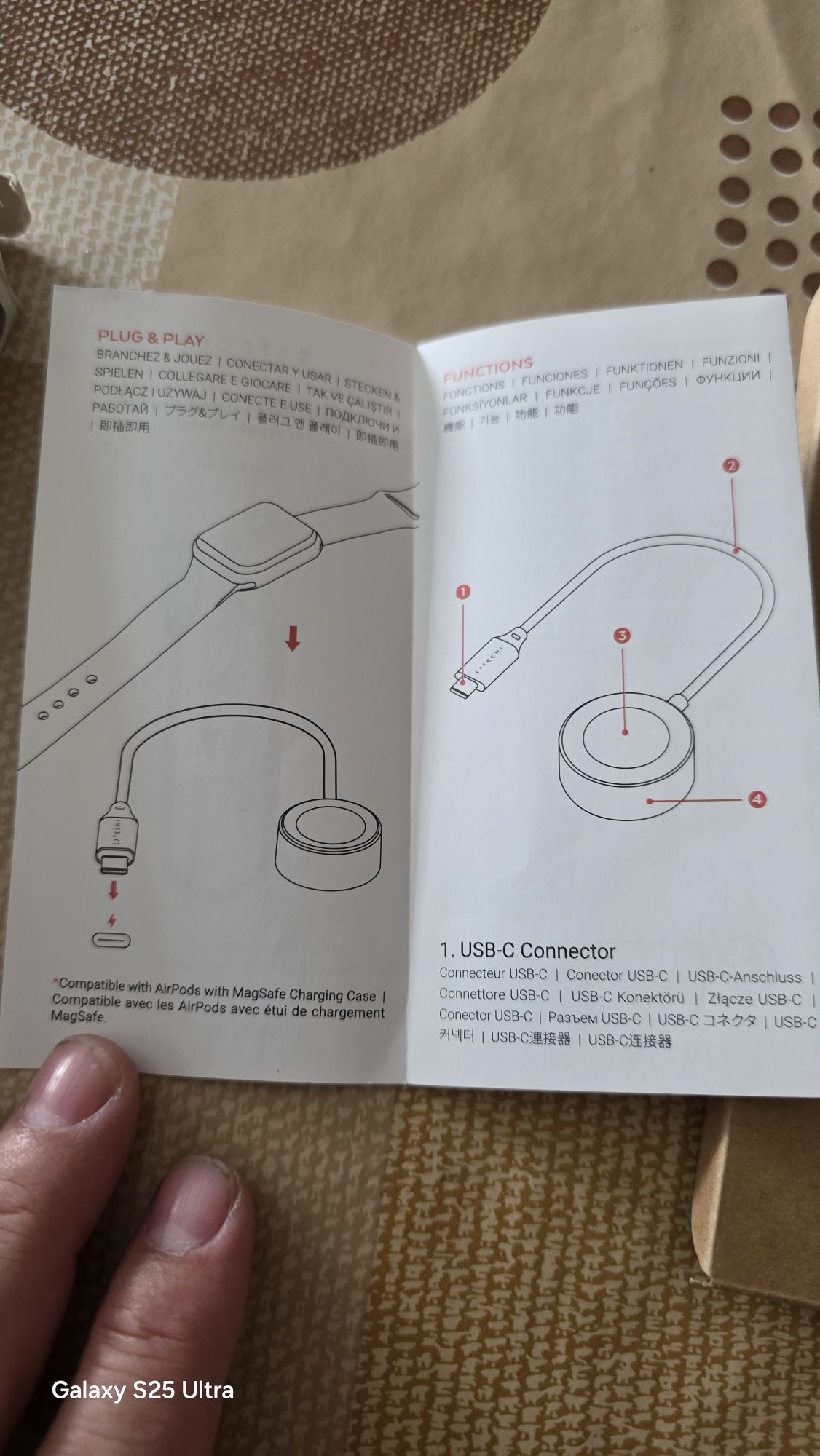 Satechi Apple Watch зарядно