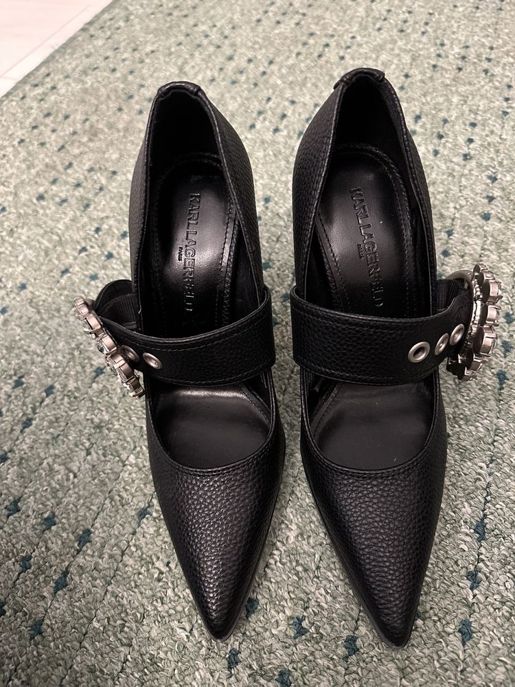 Pantofi Karl Lagerfeld, mărimea 35