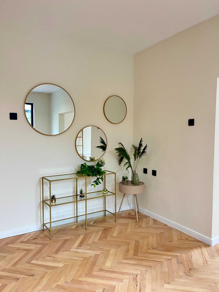 Продава се Тристаен апартамент в Карлово - 100 кв.м за 1515 €/кв.м - Снимка #3