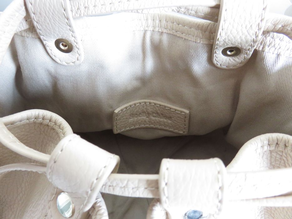 Чанта See by Chloе small Vicki bucket bag, нова