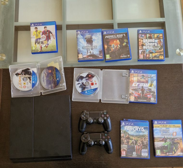 Vand/schimb Ps 4 slimb 1TB memorie