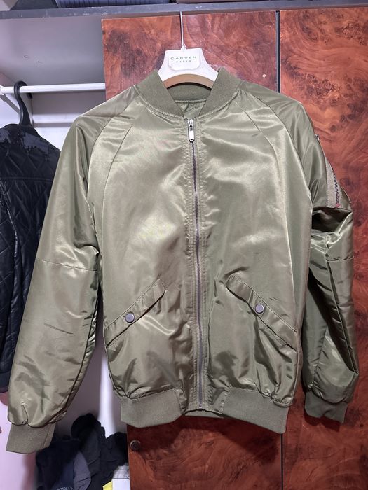 Продам новый ветровка