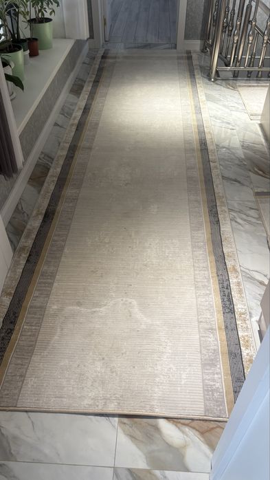 Дорожка сатыдады, арабиян фирмасы