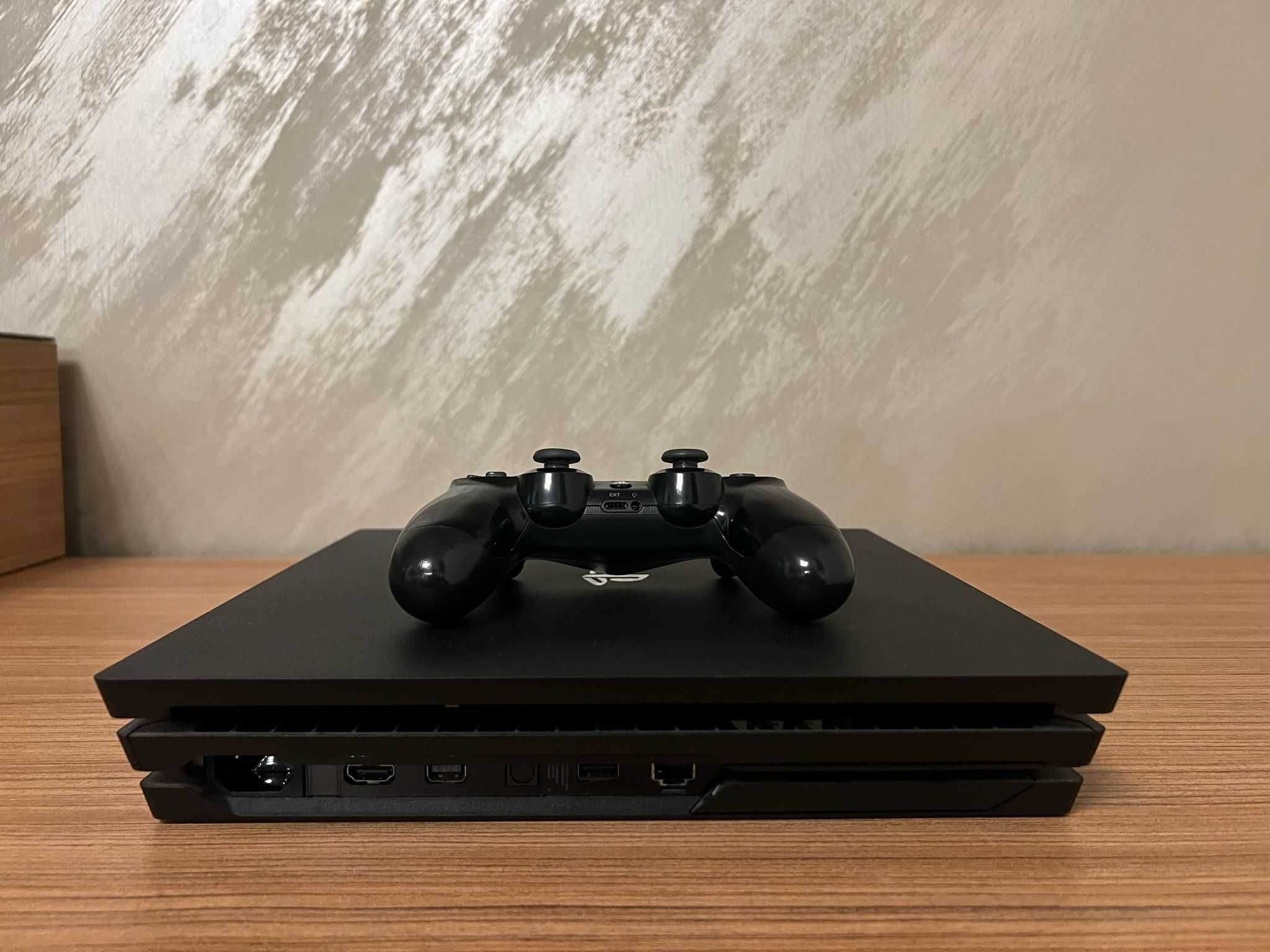 PlayStation 4 PRO 1 Tb Second Hand