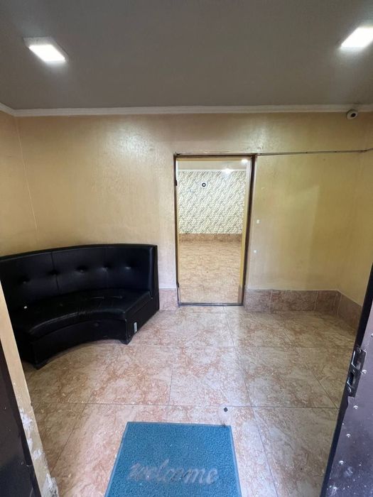 Сдаётся в аренду 70 кв.м цокольный этаж