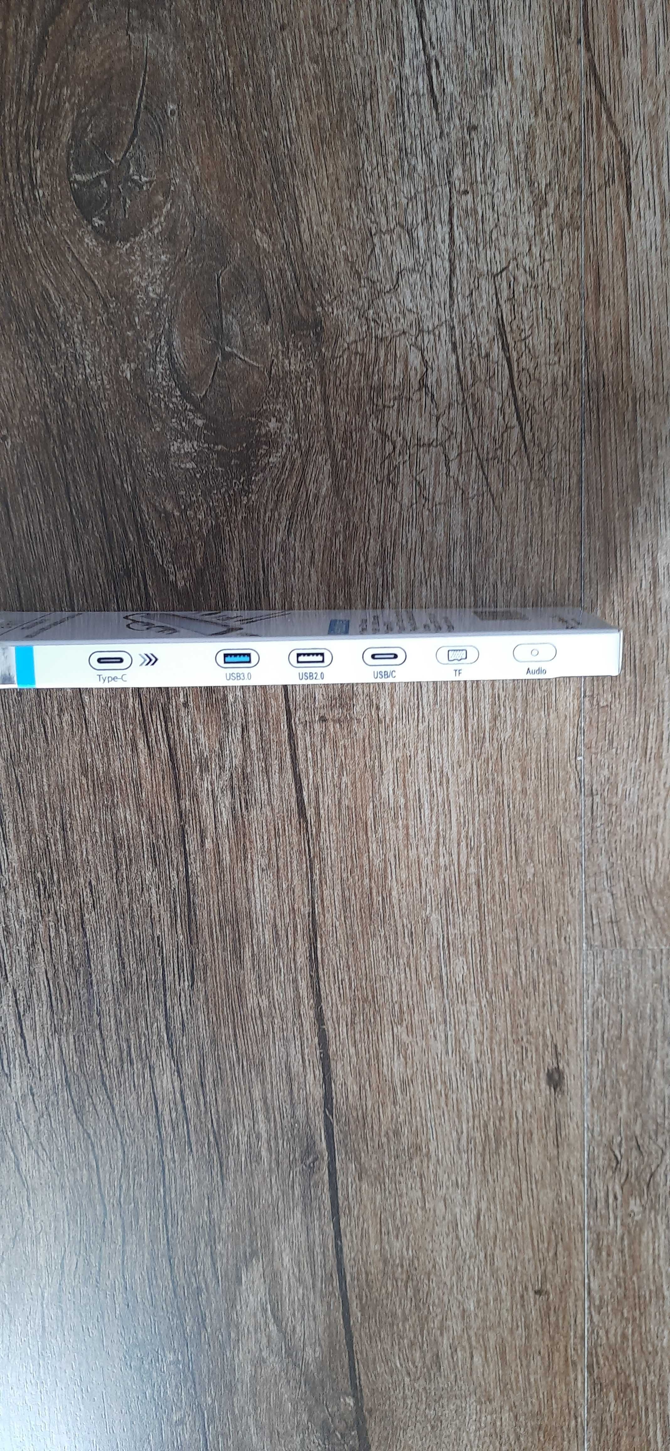 Adaptor 8 in 1 usb
