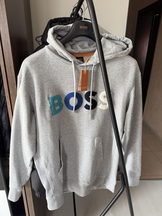 Hugo Boss -L размер