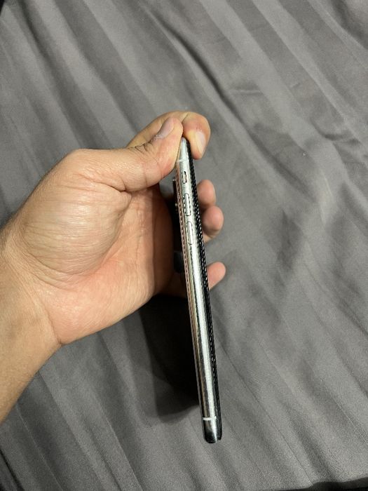 Iphone x 64 yaxwi holatda