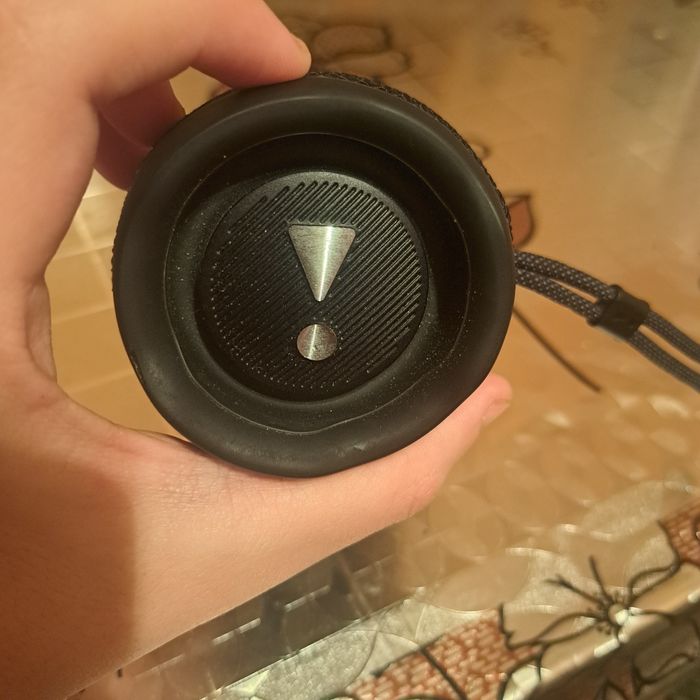 boxă JBL Flip 6  ca nouă