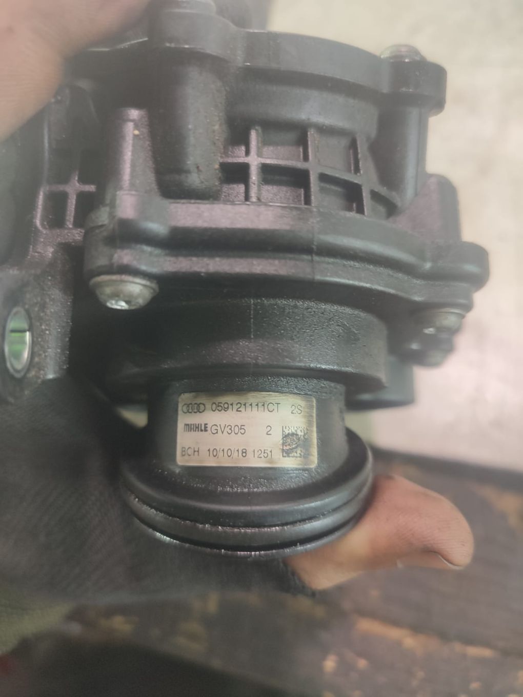 Termostat 059121111ct 3.0 tdi DHX hybrid Audi Q7 4M [2015 - 2020] 3.0