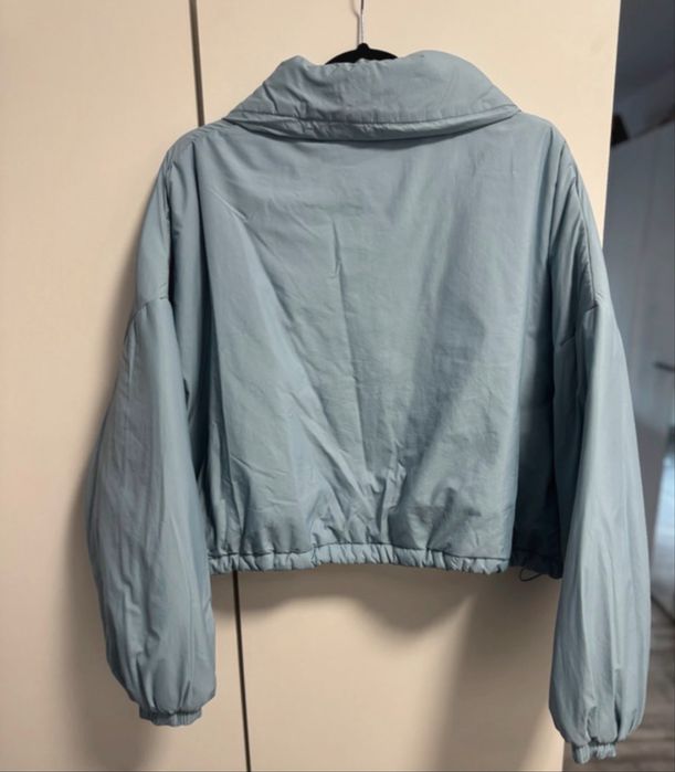 Geacă Oysho bleu pastel – mărimea S