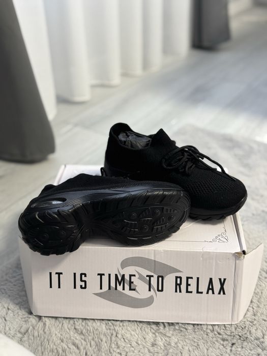 Pantofi sport/ortopedici femei, culoarea neagra