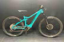 Vând Bicicleta full electric Merida