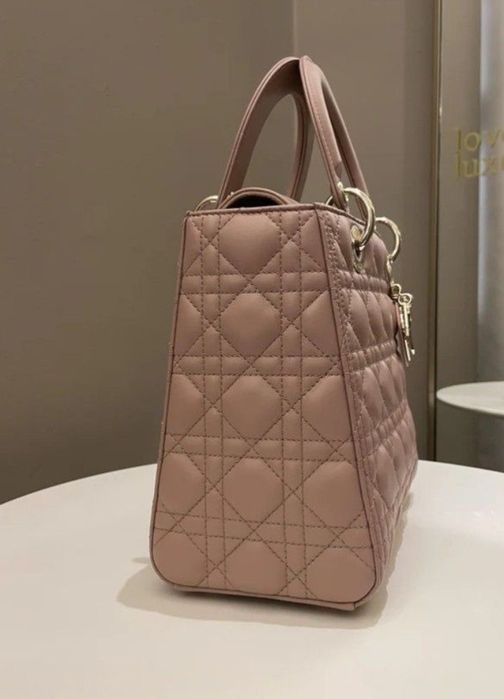 Geanta Dior Lady,accesorii metalice, saculet, etichetă