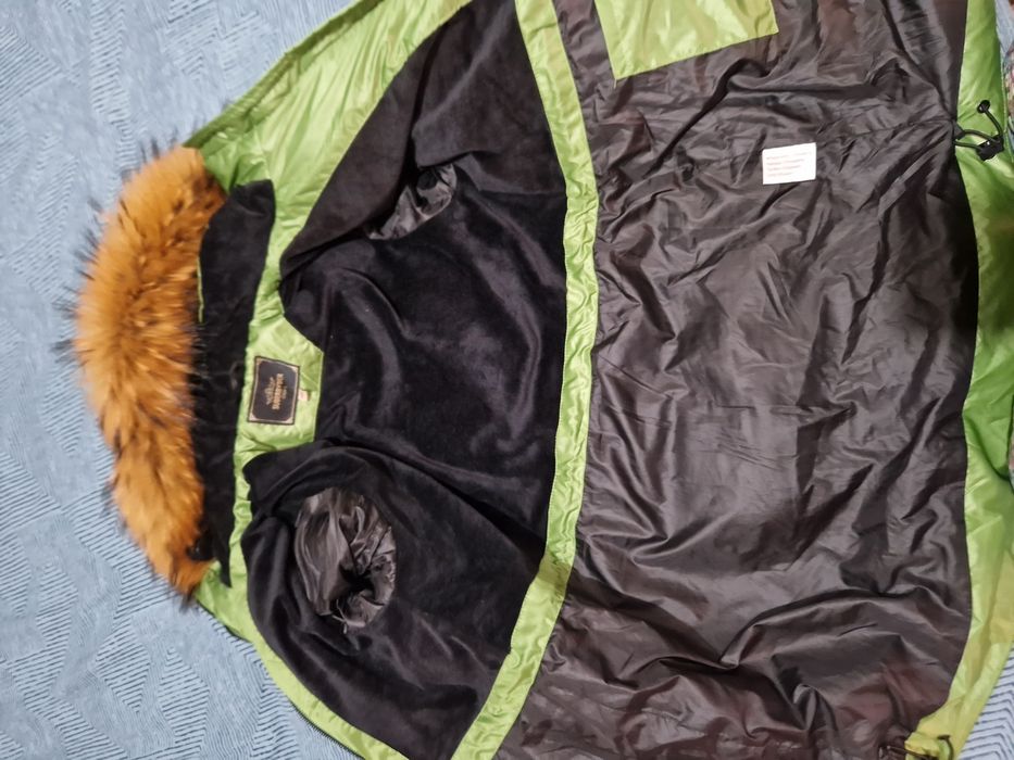 Продам куртку зимний детский