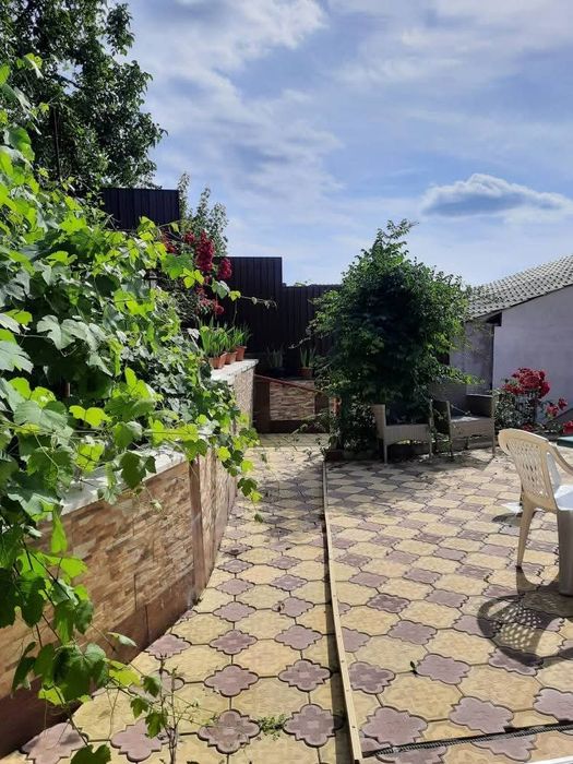 Casă cu teren de la proprietar