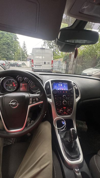 Opel Astra J 2012 1.7 CDTI