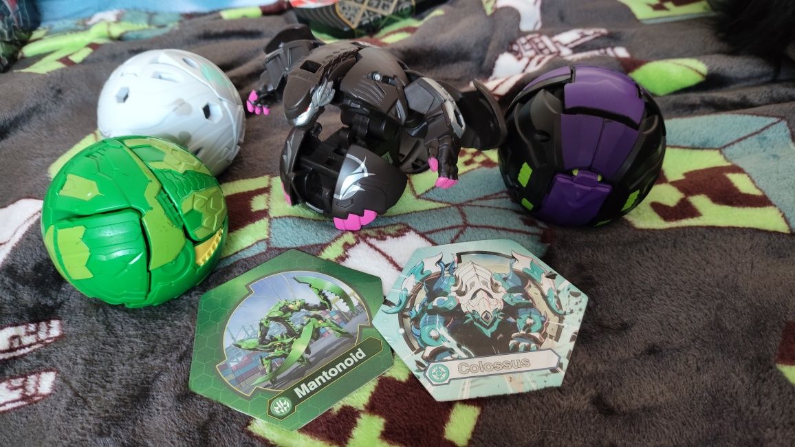 Големи бакугани Дека / Bakugan Deka