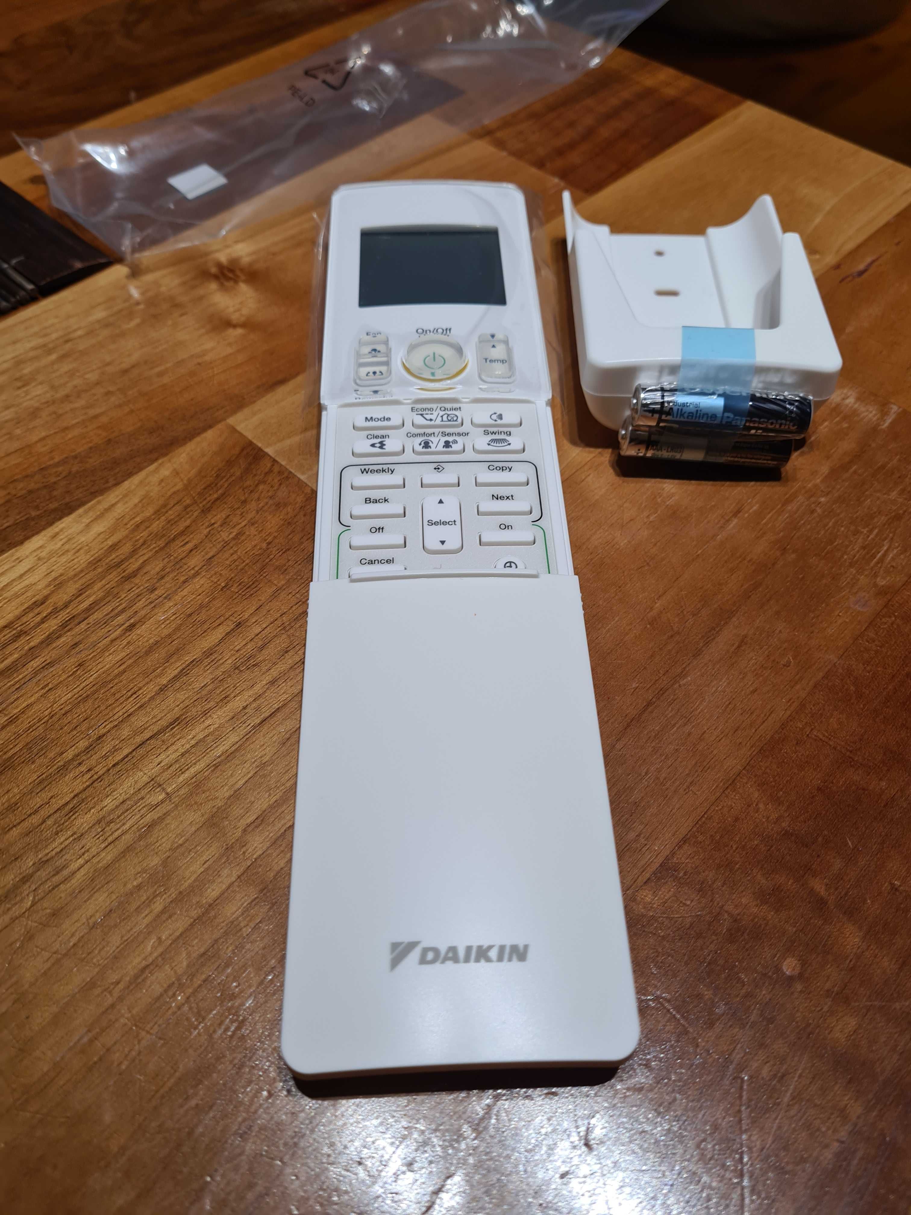 Дистанционно за климатик Daikin AEC466A86