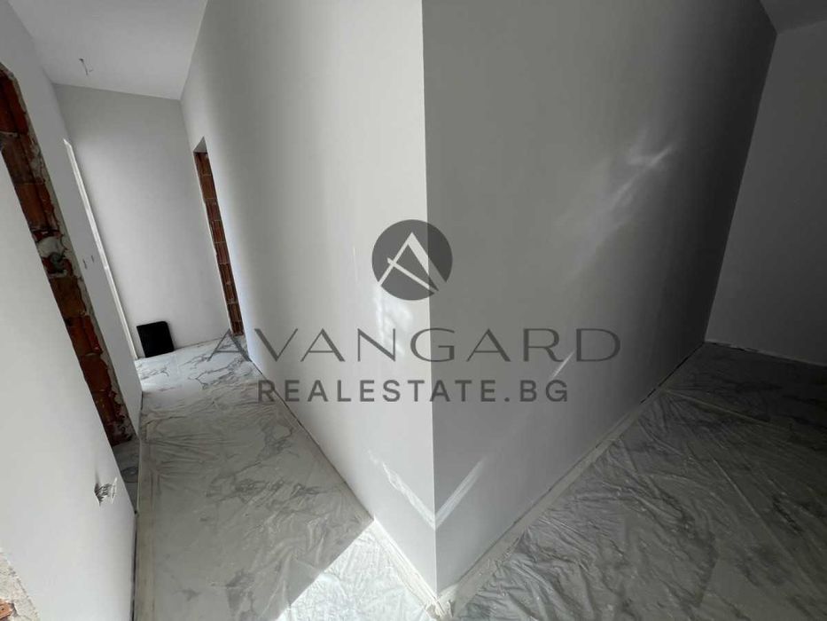 Продава се Тристаен апартамент в Пловдив, Кършияка - 120 кв.м за 1530 €/кв.м - Снимка #10