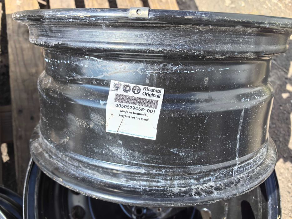 16 цола 4 х 98 мм Алфа Ромео / Фиат / Ланча / Ситроен НЕмо