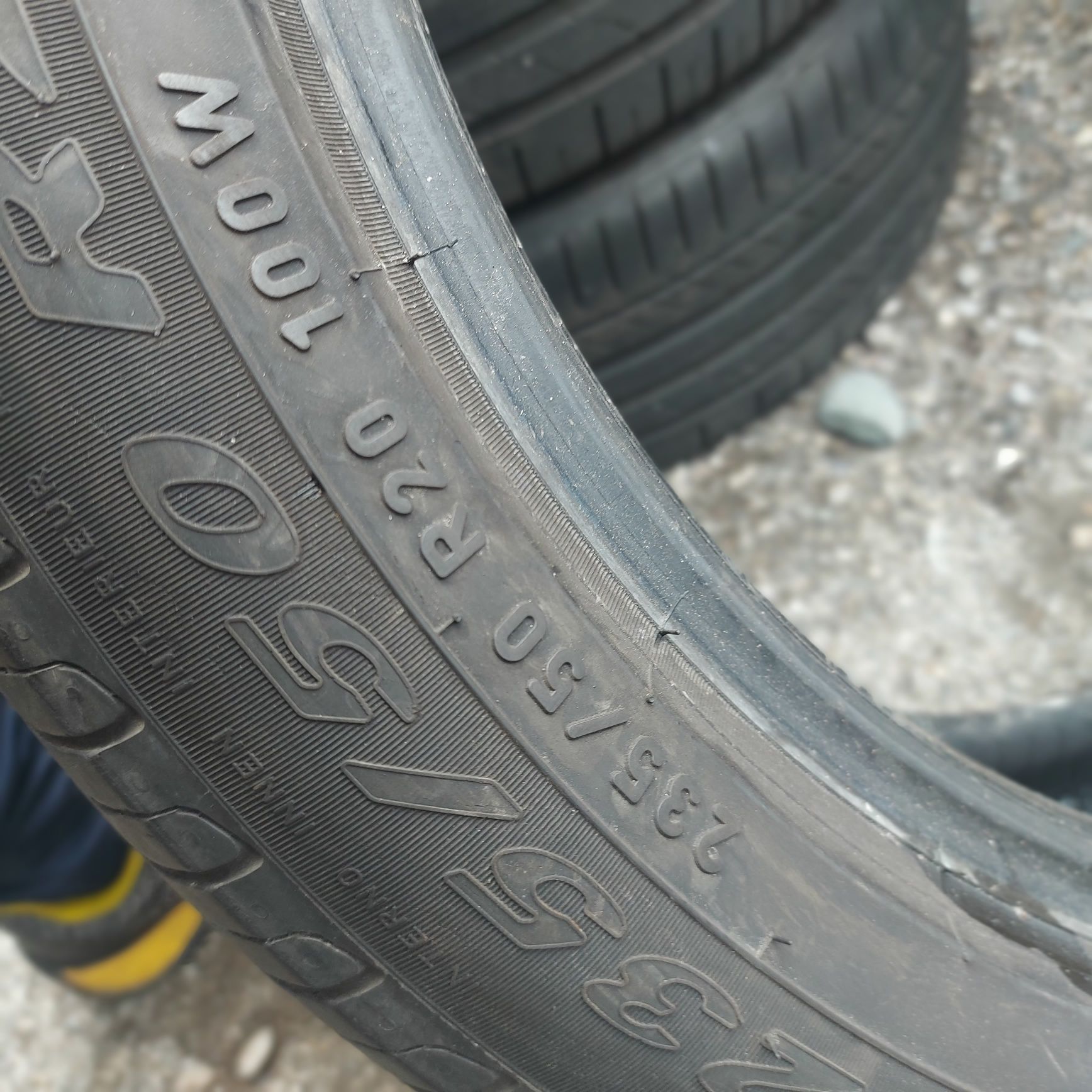 235/50/20" pirelli 2бр.гуми