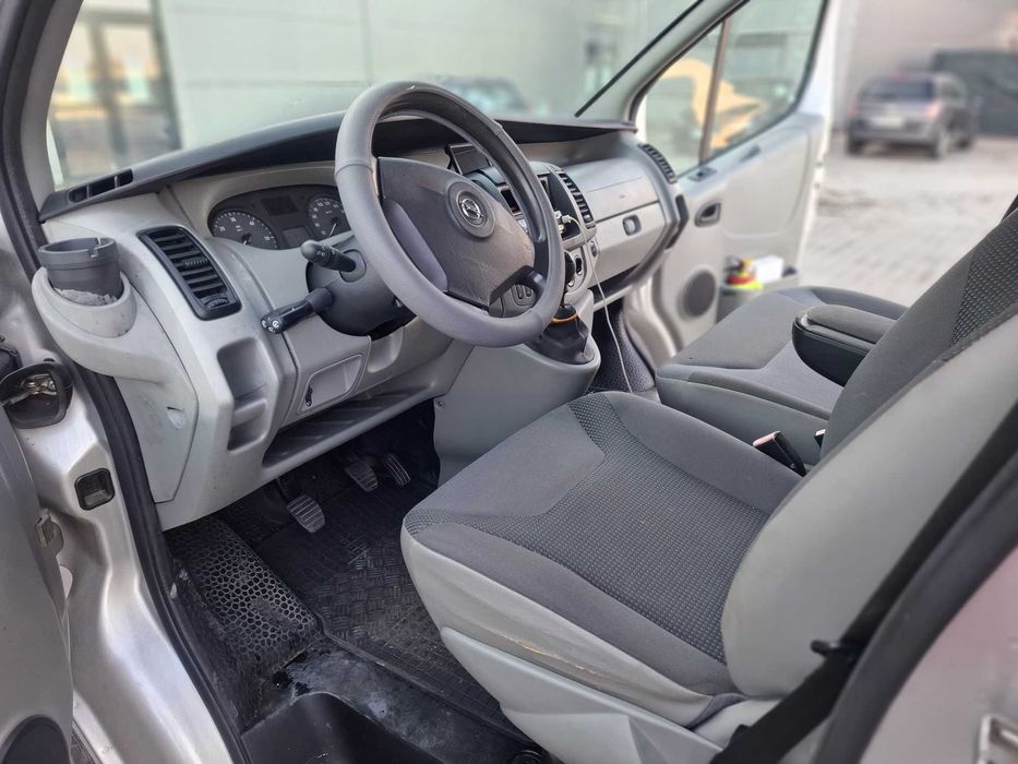 Opel Vivaro  2.0 CDTI - 3 locuri - înscrisă RO